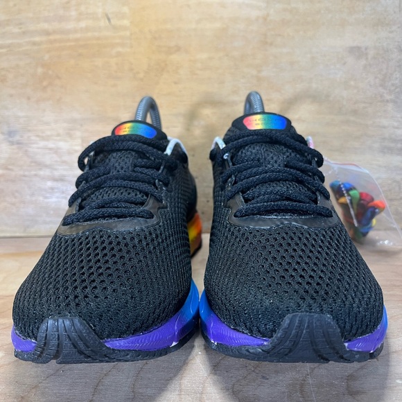 NEW Under Armour HOVR Sonic 4 Pride Womens Size 7.5 Running Shoes Sneakers Black - Picture 2 of 11